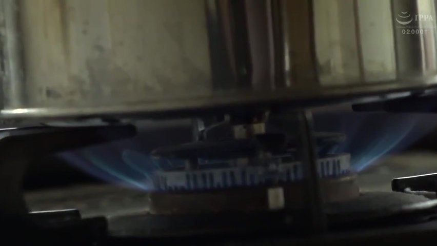 神戸の人妻米倉穂香35歳中出し痙攣絶頂_(2)